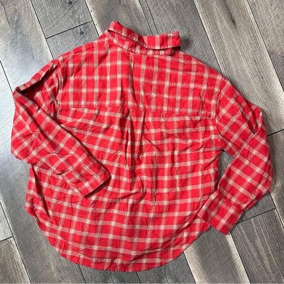 American Eagle Plaid Oversized Button Down - Picture 6 of 7